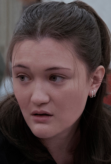 Isa Briones in 'The Pitt'
